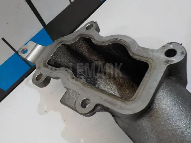 Коллектор впускной для  Ford Fiesta 2017