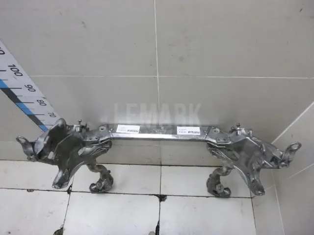 Балка подмоторная