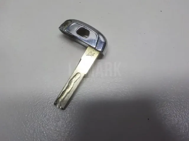 Ключ зажигания для  Ford Cougar 1998-2001