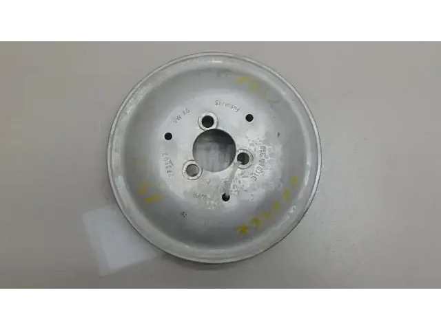 Шкив водяного насоса (помпы) для  Ford Fiesta 2017