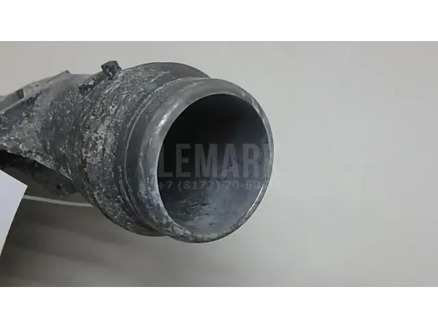 Фланец двигателя системы охлаждения