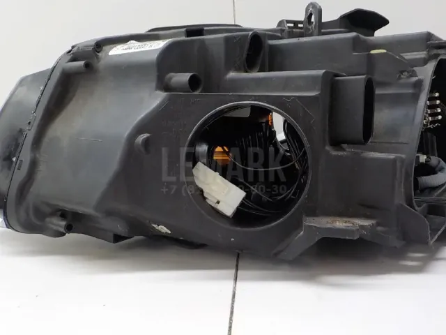 Фара правая для  Chevrolet Suburban 2006-2014