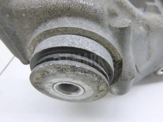 Кулак поворотный задний правый для  Audi Allroad quattro 2006-2012