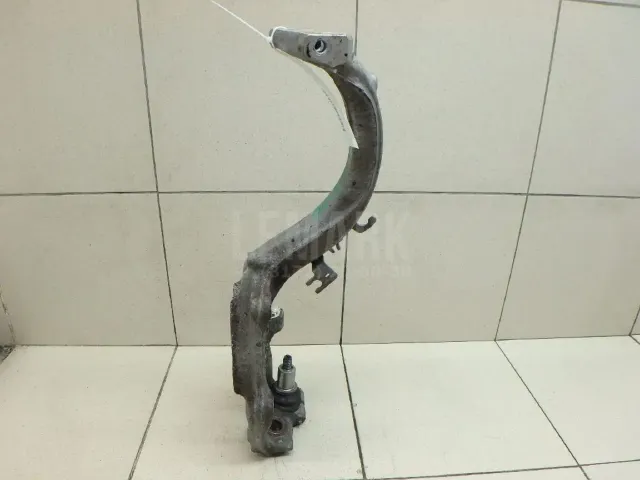 Кулак поворотный передний левый для  Chevrolet Rezzo 2005-2010
