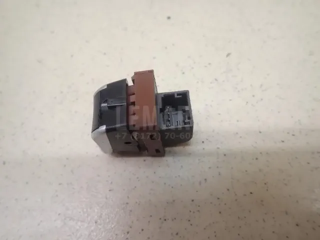 Кнопка открывания багажника для  Alfa Romeo 147 2001-2010