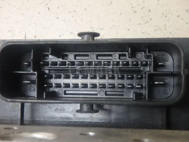 Блок ABS (насос)