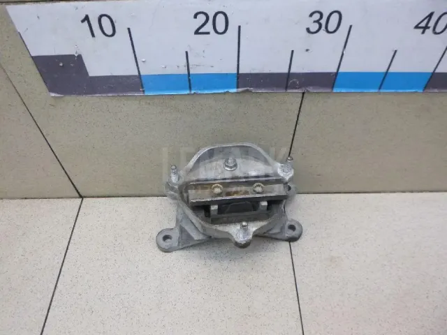 Опора КПП для  Geely Tugella (FY11) 2020