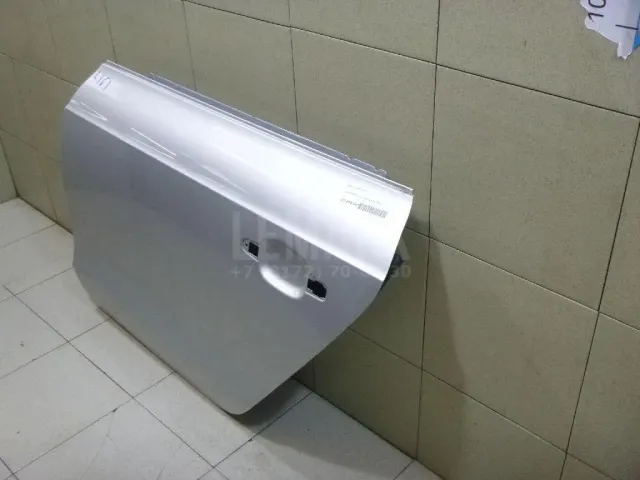 Дверь задняя левая