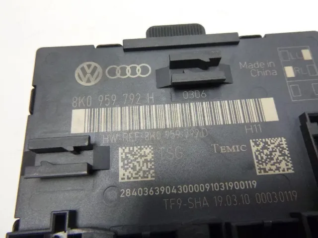 Блок комфорта для  Audi 80/90 [B3] 1986-1991