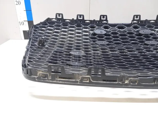Решетка радиатора для  Ford Escape EUR 2007-2009