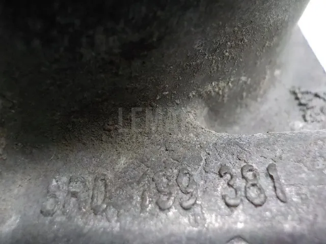 Опора двигателя левая для  Audi A4 [B5] 1994-2001
