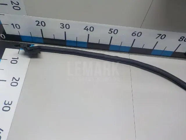 Уплотнитель стекла двери для  Ford EcoSport 2012-2023