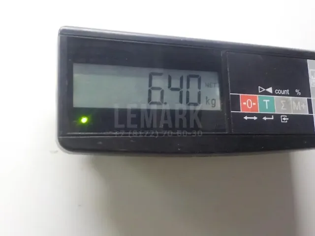 Стекло двери багажника