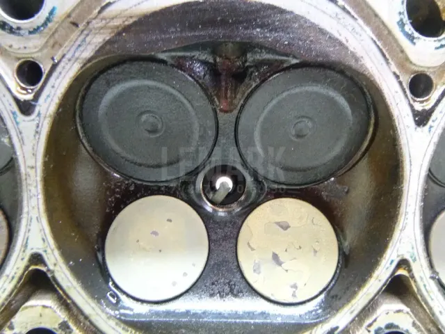 Головка блока для  Audi 50 0-1978