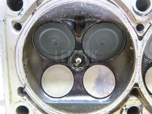 Головка блока для  Audi 50 0-1978
