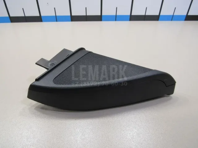 Крышка зеркала внутренняя левая для  Ford Fiesta 2008-2019