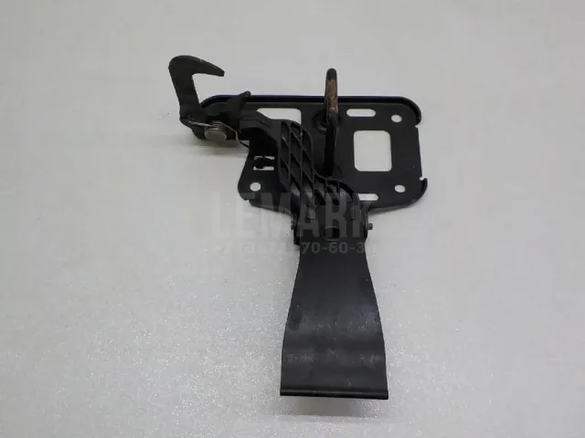 Крючок капота для  Ford Escape EUR 2007-2009