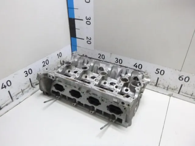 Головка блока для  Datsun