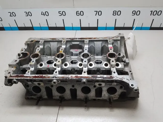 Головка блока для  Datsun
