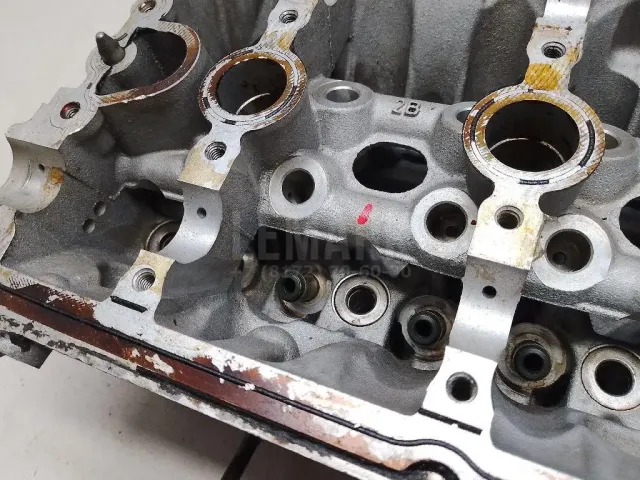 Головка блока для  Datsun