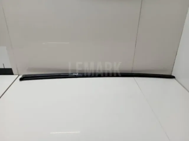 Молдинг лобового стекла для  Ford Fusion 2002-2012