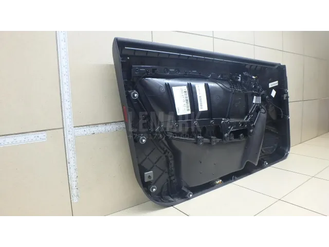 Обшивка двери передней правой для  Ford Mondeo V 2015-2022