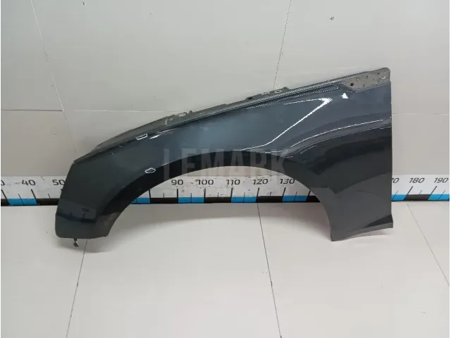 Крыло переднее левое для  Ford Mondeo I 1993-1996