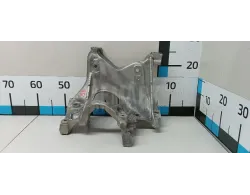 Кронштейн передней балки