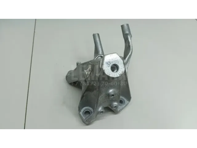 Кронштейн двигателя левый для  Dongfeng 580 2017