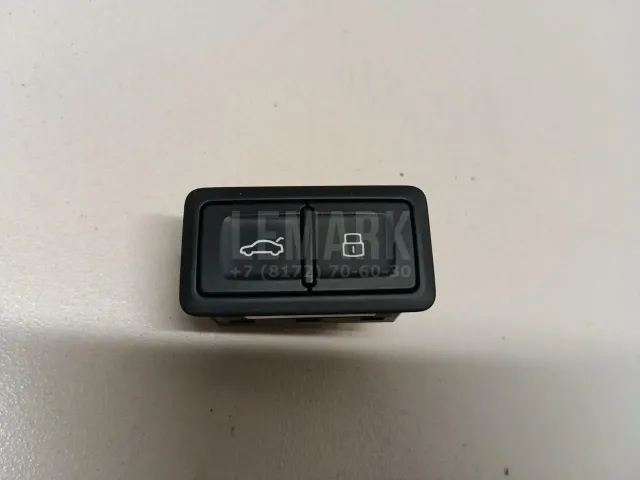 Кнопка закрывания багажника для  Audi 100 [C4] 1991-1994