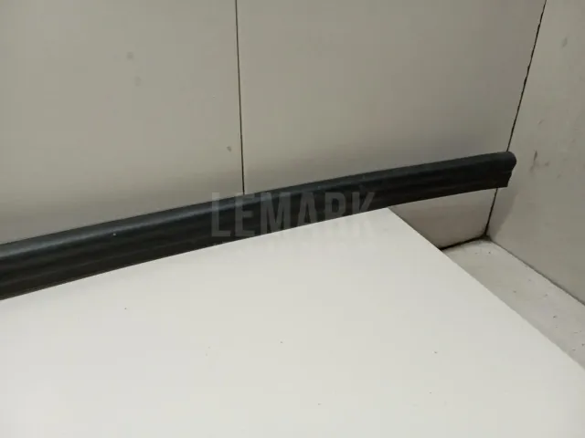 Уплотнитель (внутри) для  Exeed TXL (M32T) 2019