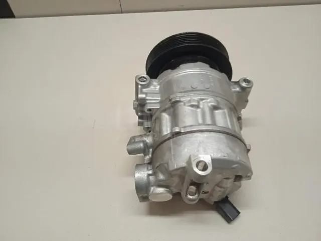 Компрессор кондиционера для  Citroen C5 2004-2008