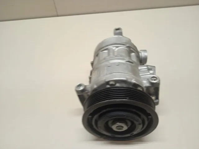 Компрессор кондиционера для  Citroen C5 2004-2008