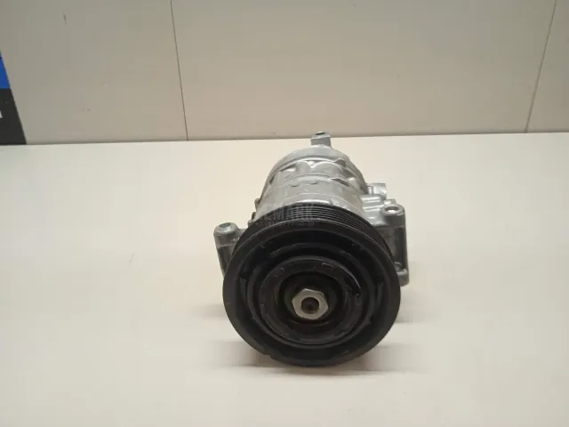 Компрессор кондиционера для  Citroen C5 2004-2008