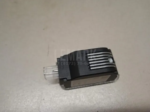 Плафон салонный для  Audi A3 (8L1) 1996-2003