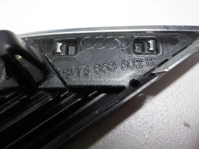 Молдинг переднего правого крыла для  Audi A3 (8L1) 1996-2003