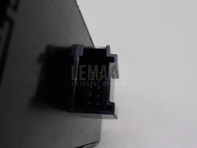 Блок управления стеклоподъемниками