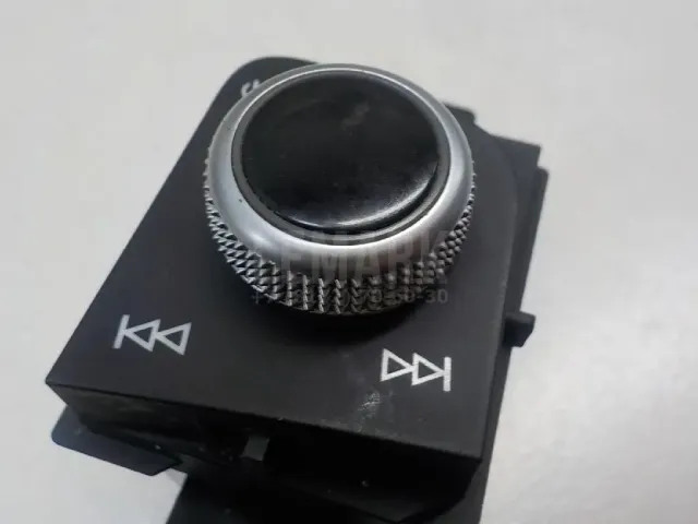 Кнопка многофункциональная для  Ford Kuga 2008-2012