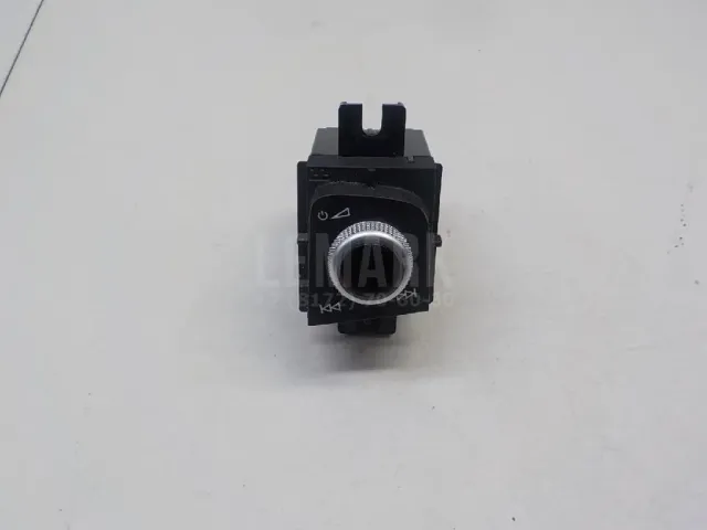 Кнопка многофункциональная для  Ford Kuga 2008-2012