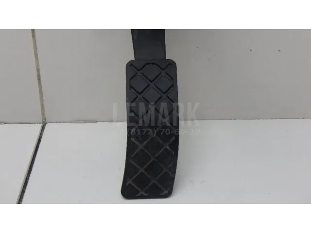 Педаль газа