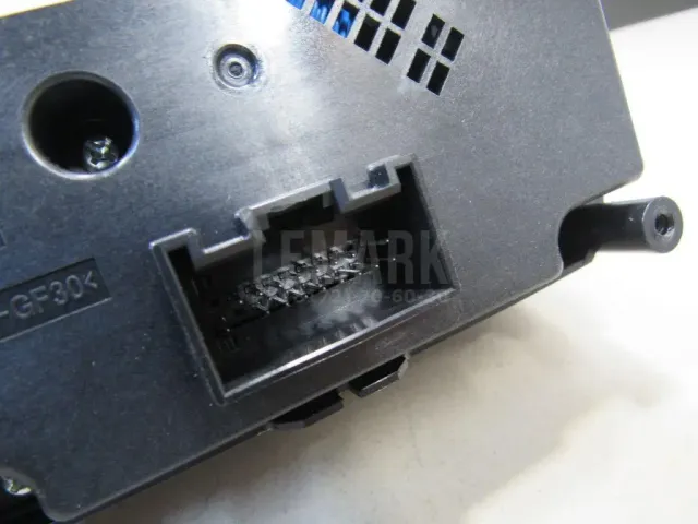Блок кнопок для  Audi TT(8N) 1998-2006