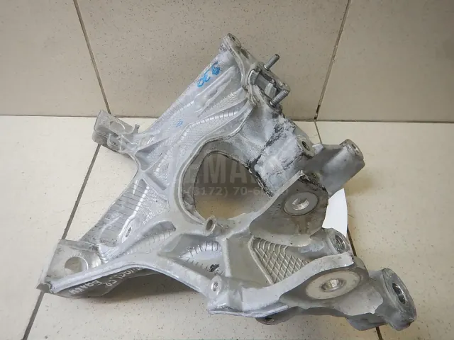 Кронштейн передней балки для  Audi TT(8N) 1998-2006