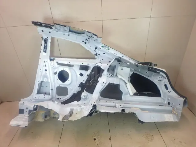 Крыло заднее правое для  BMW X6 E71 2008-2014