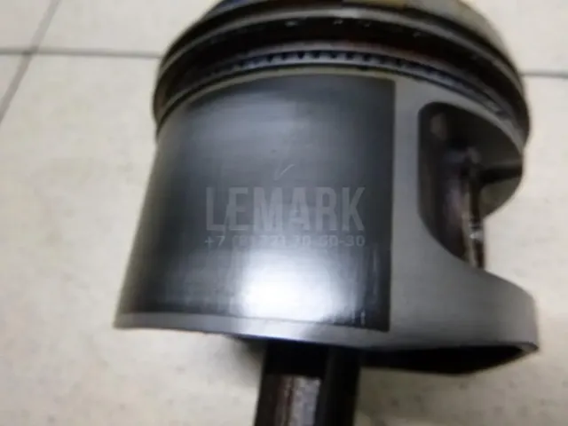 Поршень с шатуном для  BMW X5 E70 2007-2013