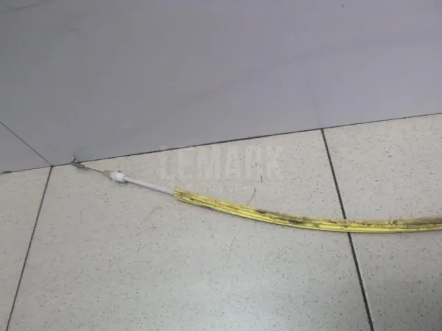 Трос открывания задней двери