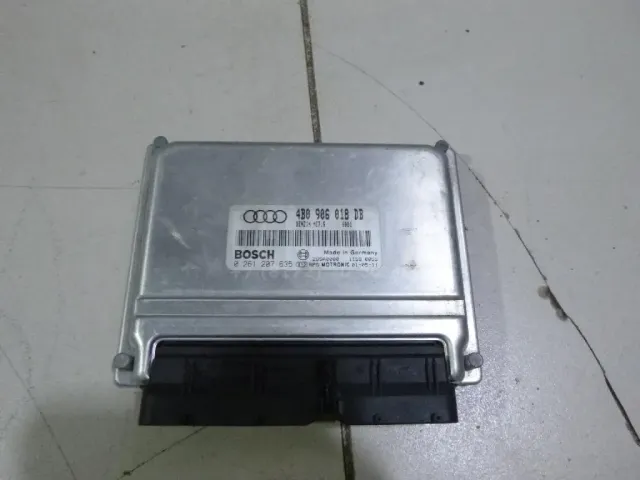 Блок управления двигателем для  Audi Q5 [8R] 2008-2017