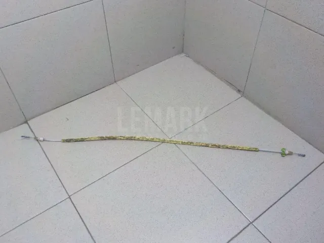 Трос открывания задней двери