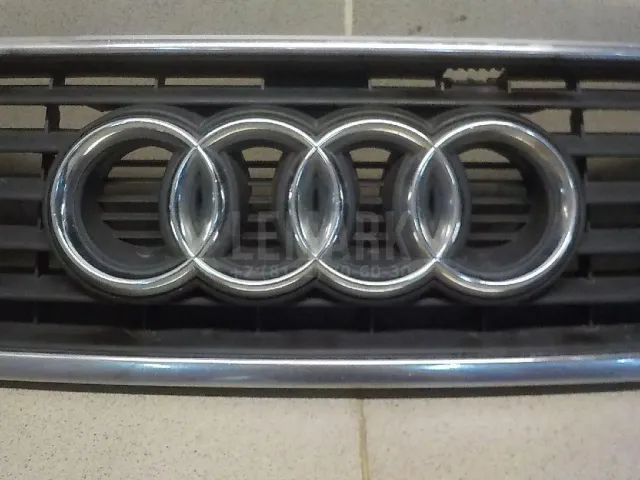 Решетка радиатора для  Audi Allroad quattro 2000-2005