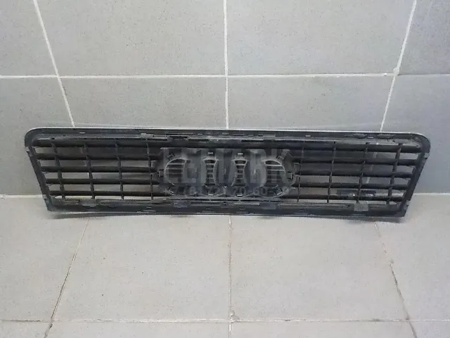Решетка радиатора для  Audi Allroad quattro 2000-2005