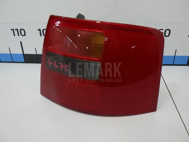 Фонарь задний правый для  Fiat Stilo 2002-2010